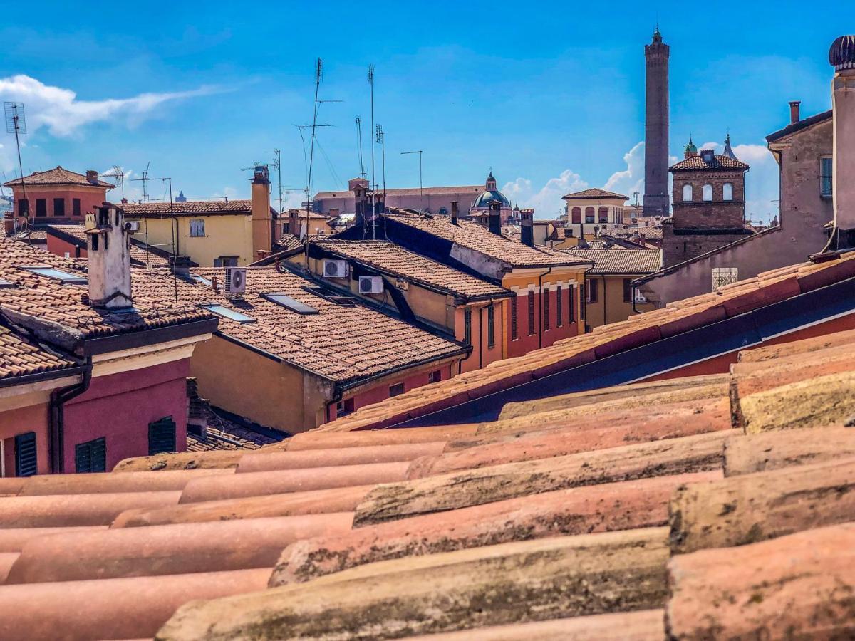 Апартаменты Healthy Flat Bologna - Tower Skyline View Экстерьер фото